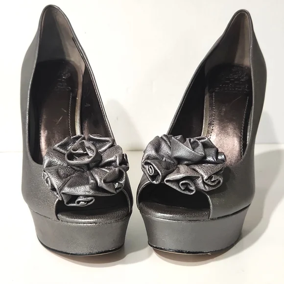 NEW Vince Camuto Leather Pewter Peep Toe Platform Bow Detail 5" Heels  Size 8.5B - Picture 5 of 15